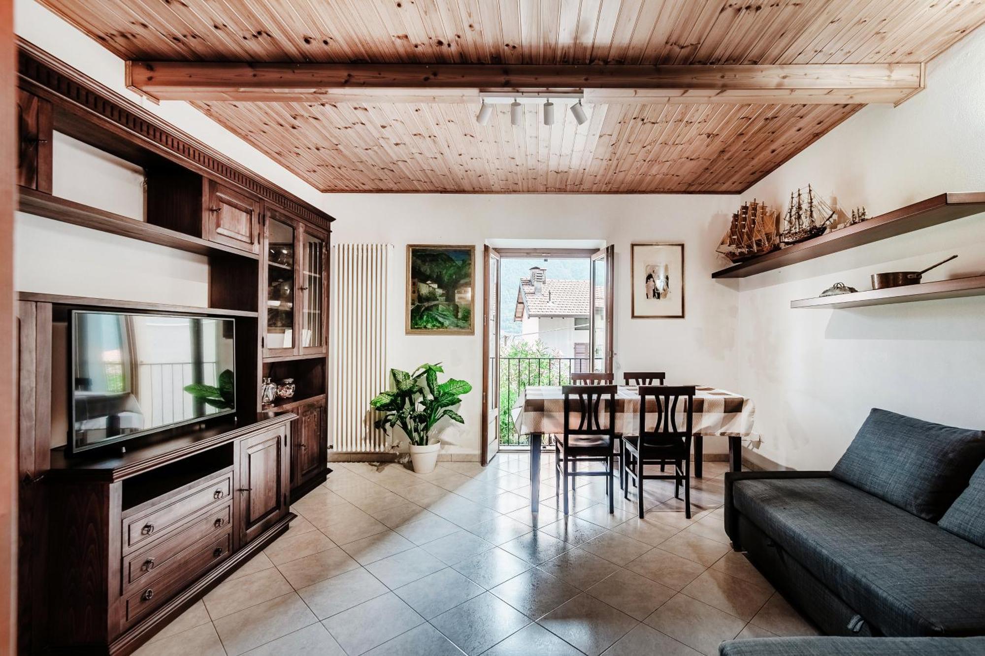 Colonno Delizioso Bilocale Vista Lago מראה חיצוני תמונה